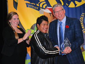 2014 UFCW Canada-AWA Awards recipient